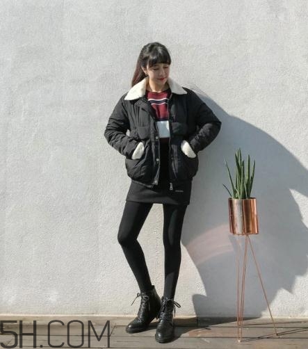 棉服搭配短裙好看嗎？棉襖搭配短裙圖片