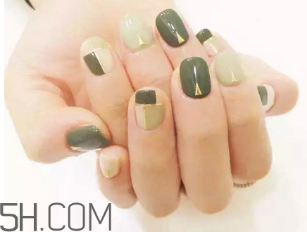 手黑涂什么顏色顯手白？美甲容易脫落的原因