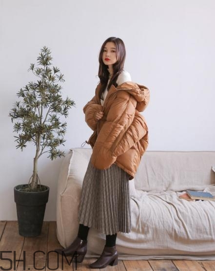 棉服搭配長(zhǎng)裙好看嗎？棉襖搭配長(zhǎng)裙圖片