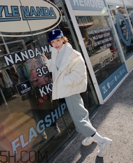 棉服搭配長(zhǎng)裙好看嗎？棉襖搭配長(zhǎng)裙圖片