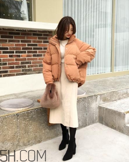 棉服搭配長(zhǎng)裙好看嗎？棉襖搭配長(zhǎng)裙圖片