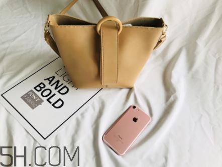 rooty包包怎么樣？rooty包包是真皮的嗎？