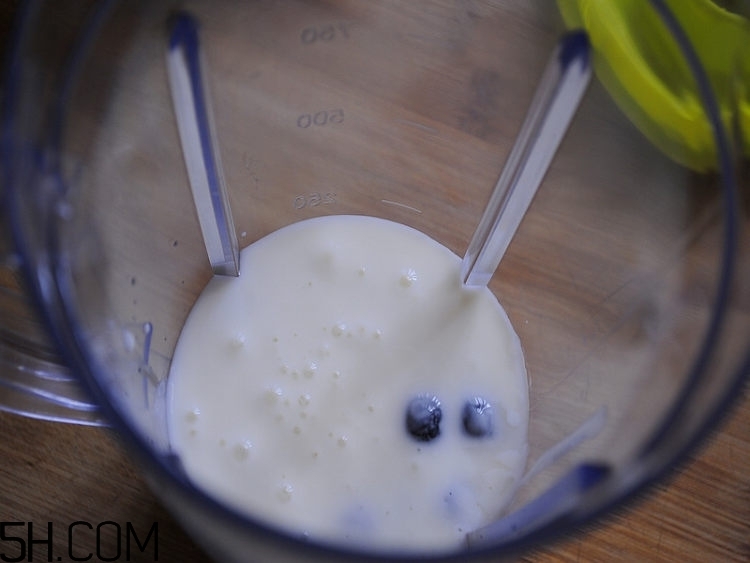 孕婦吃藍莓對胎兒有什么影響？哺乳期吃藍莓需要注意什么？