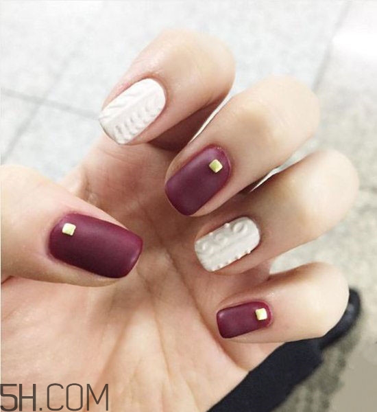 長期美甲的8大危害 如何護理指甲 長期美甲的8大危害 如何護理指甲