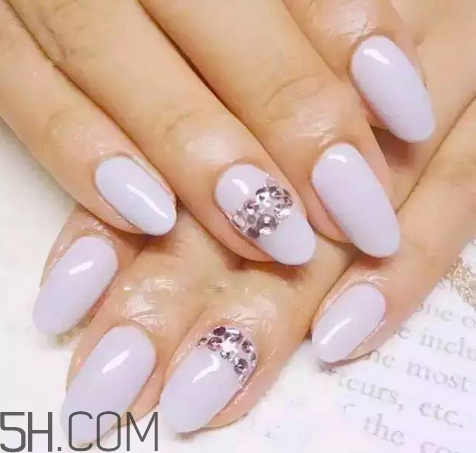 手黃做什么美甲好看？2018全新卡通可愛(ài)美甲款式