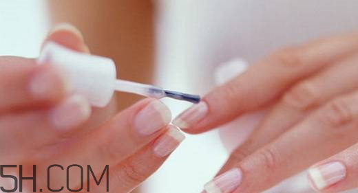 光療甲和水晶甲哪個(gè)好？什么是水晶甲？