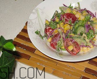 畸形果蔬營養(yǎng)價值更高？畸形果蔬是什么原因引起的？