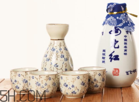 一兩白酒的熱量是多少 一斤白酒的熱量是多少 一兩白酒的熱量是多少 一斤白酒的熱量是多少