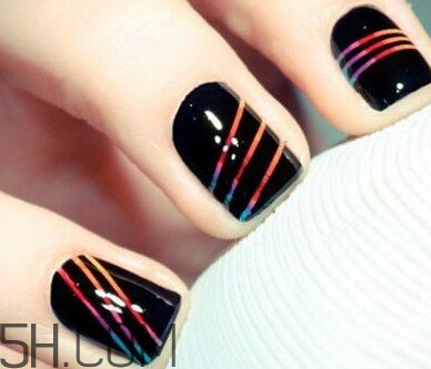 撕拉指甲油哪個(gè)牌子好？經(jīng)常涂指甲油的危害