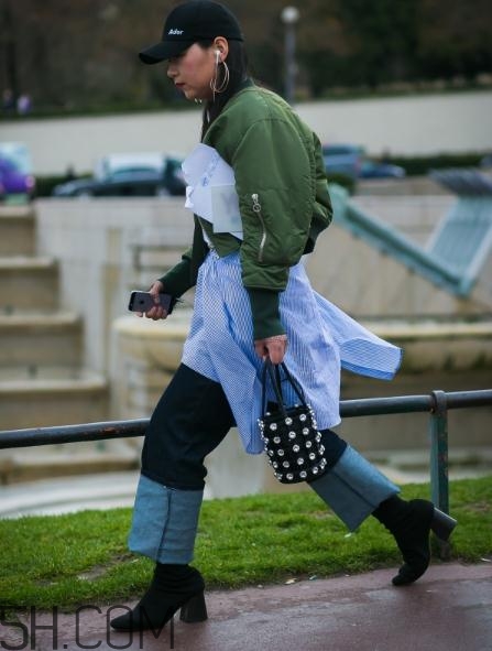 冬天牛仔闊腿褲配什么鞋子？冬天牛仔闊腿褲搭配鞋子圖