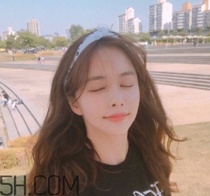 2018流行什么發(fā)色？2018流行發(fā)色