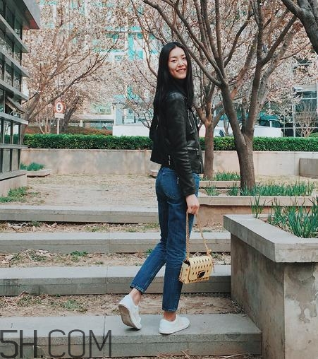 牛仔褲染色劑哪種好？牛仔褲染色不均怎么辦？