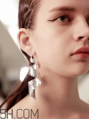 2018流行什么妝容？2018女性流行妝容