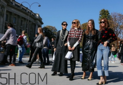 2018年流行什么大衣？2018流行大衣顏色