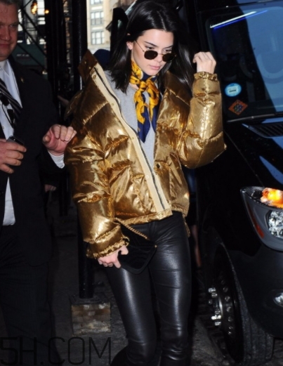 2018年流行什么大衣？2018流行大衣顏色