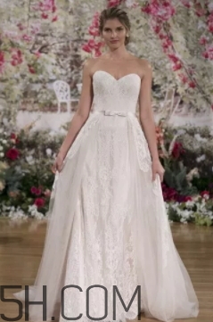 2018流行什么婚紗？2018婚紗款式圖片