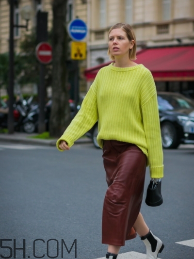 2018年流行什么毛衣？2018年流行毛衣顏色