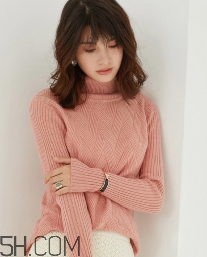 2018年流行什么毛衣？2018年流行毛衣顏色