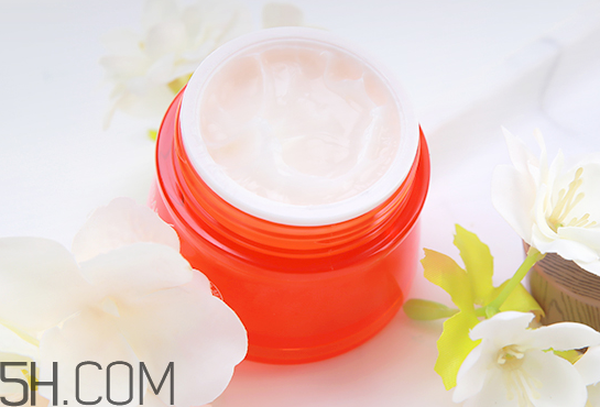 得鮮亞麻籽眼霜適合哪個年齡 得鮮亞麻籽眼霜適合膚質(zhì) 得鮮亞麻籽眼霜適合哪個年齡 得鮮亞麻籽眼霜適合膚質(zhì)