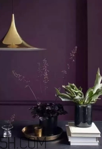 紫外光色是什么顏色？2018流行色紫外光色試色