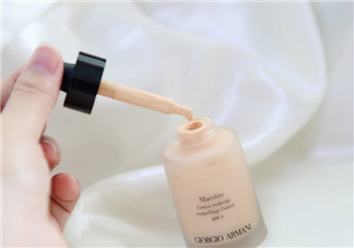 阿瑪尼精華滴管粉底液使用方法 測(cè)評(píng)