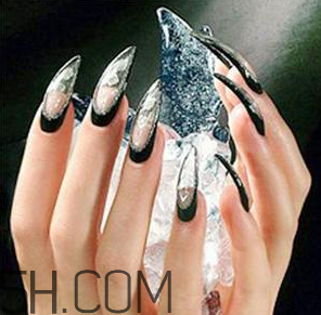 怎么判斷指甲油是否快干？水晶甲要怎么卸？