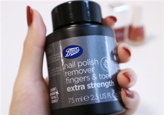 什么是指甲軟化劑？海綿式洗甲水好用嗎？