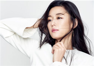 2018年最流行眉型 水霧眉怎么畫