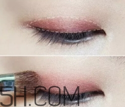 2018年流行什么眼影顏色？2018年眼影流行色