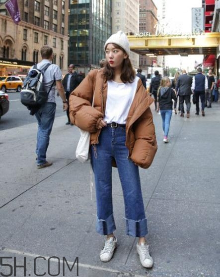 棉襖配牛仔褲好看嗎？棉服搭配牛仔褲圖片