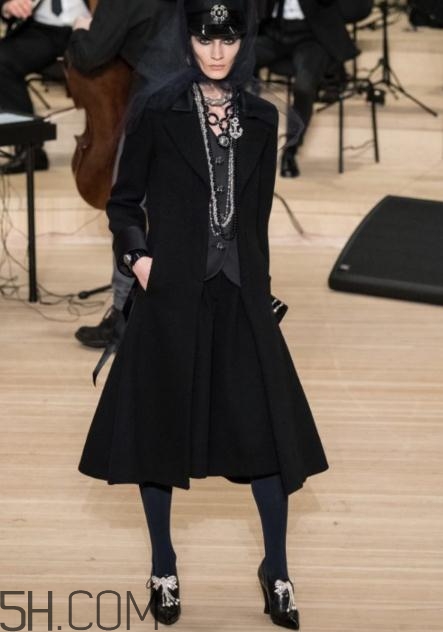 chanel香奈兒2018早秋系列好看嗎_有哪些款式？