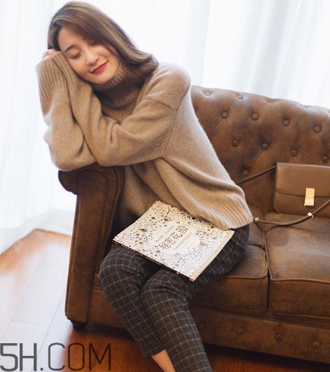 羊絨衫可以用洗發(fā)水洗嗎？羊絨衫能用洗衣液洗嗎？