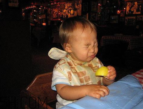 吃檸檬網(wǎng)絡(luò)用語是什么意思 你忙吧我吃檸檬怎么回 吃檸檬網(wǎng)絡(luò)用語是什么意思 你忙吧我吃檸檬怎么回