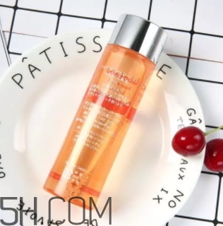 2018年爽膚水哪個(gè)牌子好？2018爽膚水前十強(qiáng)推薦