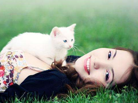 敲黑板什么意思 女生說(shuō)敲黑板什么意思