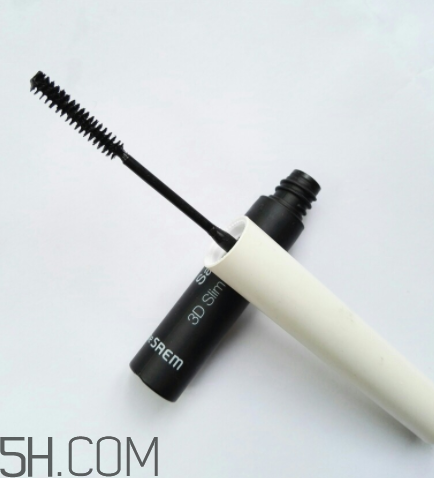 得鮮睫毛膏暈染嗎 得鮮睫毛膏怎么樣 得鮮睫毛膏暈染嗎 得鮮睫毛膏怎么樣