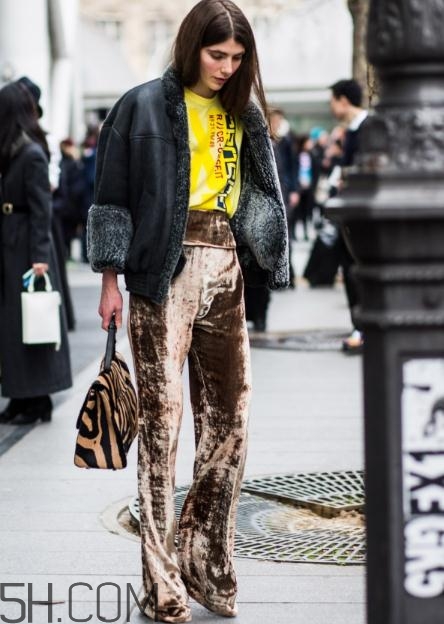 冬天穿喇叭褲怎么搭配？冬天喇叭褲搭配圖片