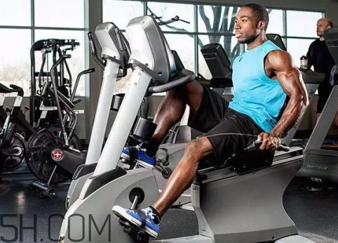 橢圓機(jī)是有氧運(yùn)動(dòng)還是無氧運(yùn)動(dòng)？橢圓機(jī)的正確使用方法是什么？