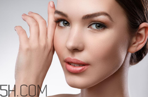 敏感性皮膚可以紋眉嗎？什么人不能做紋眉？