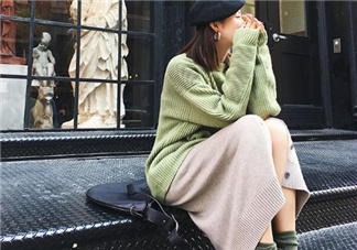 羊絨衫買大還是買小？羊絨衫買大了怎么辦？