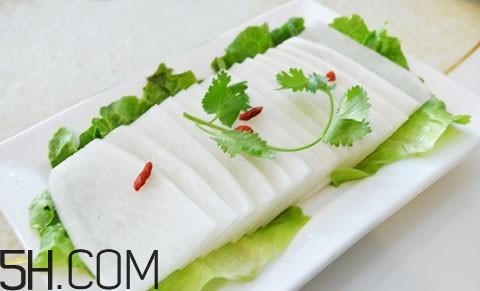 吃白蘿卜有哪些益處？白蘿卜的養(yǎng)生功效有哪些？