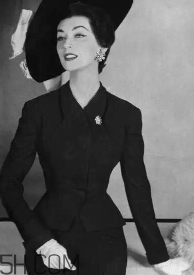 香奶奶是什么牌子？香奈兒為什么叫香奶奶