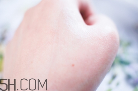 鉛筆是指什么牌子？鉛筆是什么護(hù)膚品？