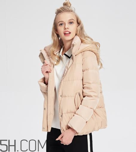 艾萊依羽絨服適合多大年齡？艾萊依羽絨服價位