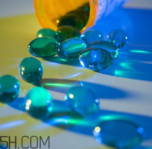 萬(wàn)艾可需要處方嗎？萬(wàn)艾可藥店都有賣的嗎？