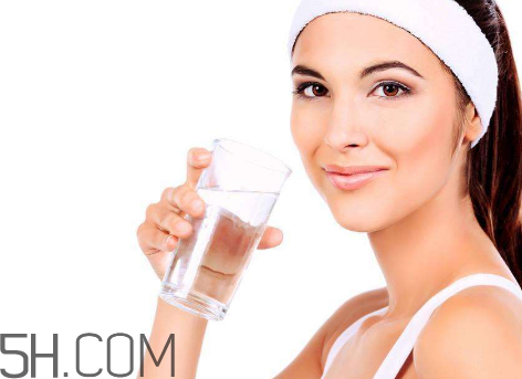 婦炎潔是酸性還是堿性？婦炎潔是什么顏色的？