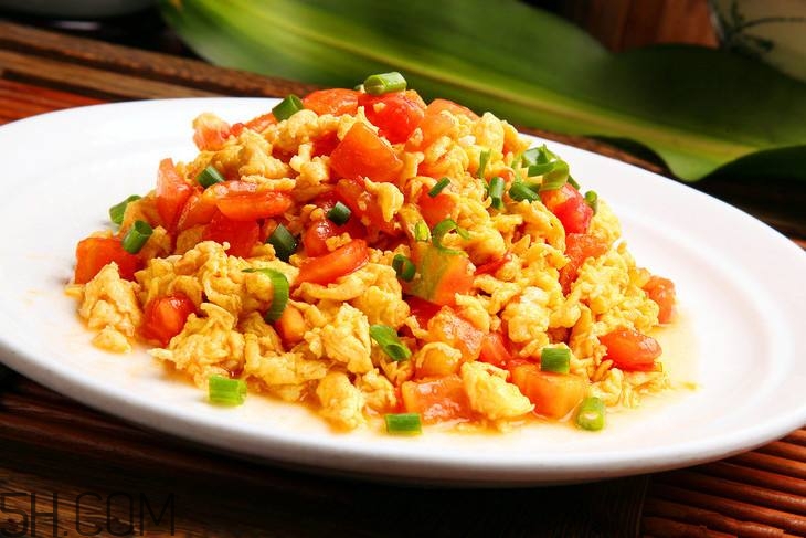 如何快速給西紅柿去皮？西紅柿怎么去皮比較快？