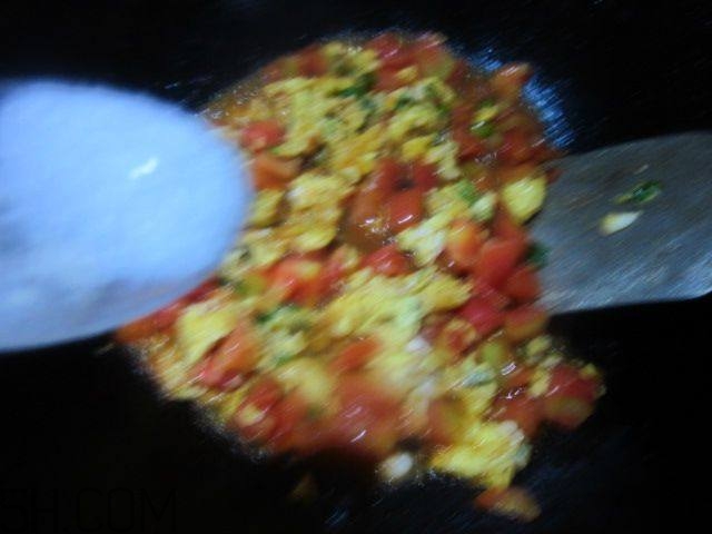 如何快速給西紅柿去皮？西紅柿怎么去皮比較快？