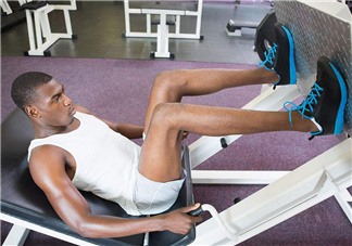 腿舉應(yīng)該是體重多少倍？正常人腿舉多少重量？