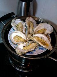 吃生蠔應(yīng)該注意哪些事項(xiàng)？生蠔與牡蠣的區(qū)別